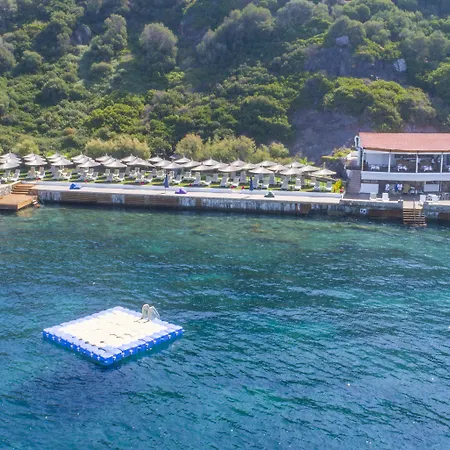 Arion Hotell 3*