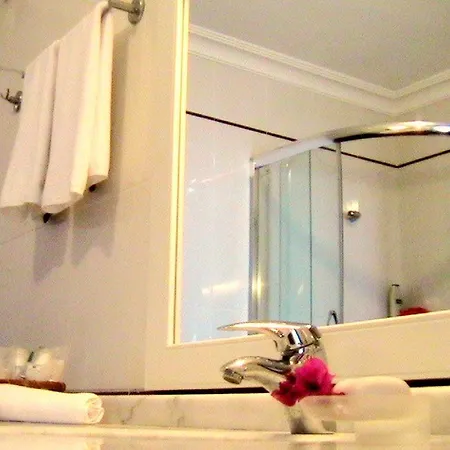 Arion Hotel 3*