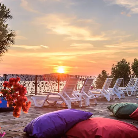 Hotel Arion